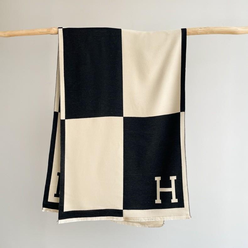 Classic Fashion Letter Thousand Birds Grid Imitation Cashmere Scarf Women's Winter Thickened Double Sided Air Conditioning Shawl Scarf Women's