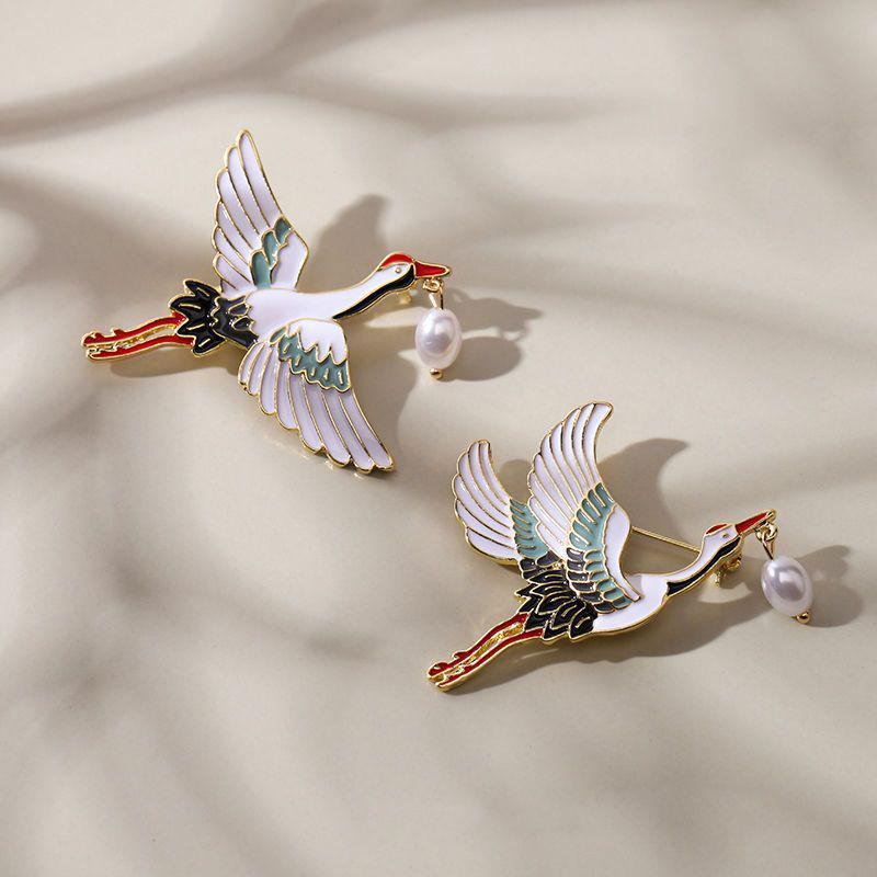 Women's Chinese Style Crane Enamel Brooch Pin for Hanfu Clothing