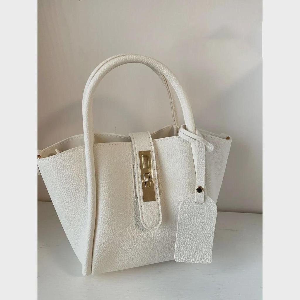 2024 Women's Fashion Simple Basket Bag: High-Grade Bucket Style Handbag, Perfect for Commuting or As a Messenger Bag.