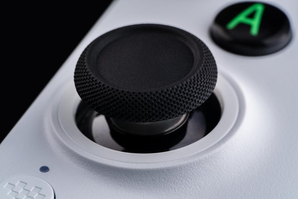 8BitDo Ultimate Мобильный игровой контроллер для Android Мобильный игровой контроллер Bluetooth с джойстиком на эффекте Холла и устройствами Холла, (белый)