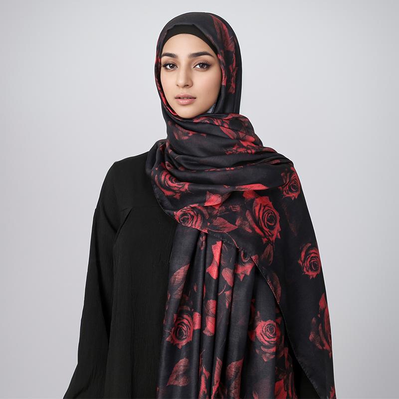 Fashion Women  Viscose Scarf Retro Aztec Floral Voile Hijab Shawlsand Wraps Female Foulards Echarpe Designer