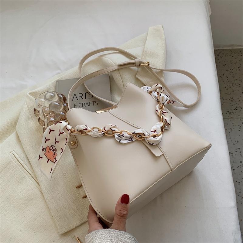 IELGY Женская белая сумка-ведро большой вместимости, повседневная сумка через плечо нишевого дизайна