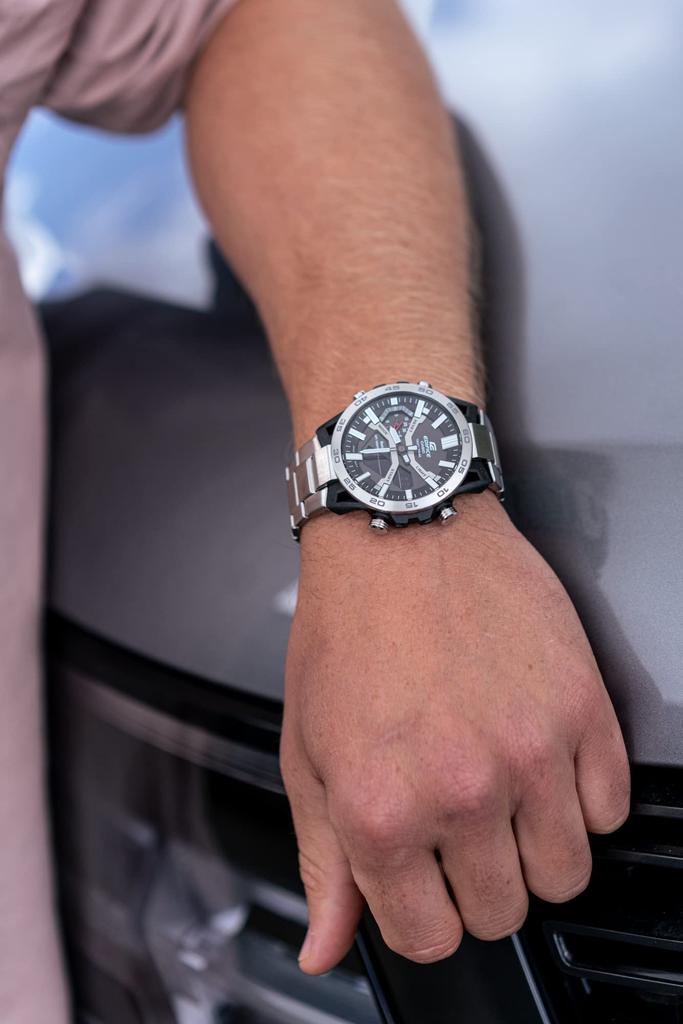 [Casio] Edifice Watch [Domestic Genuine Product] SOSPENSIONE Bluetooth Equipped with Solar ECB-2000YD-1AJF Men's Silver