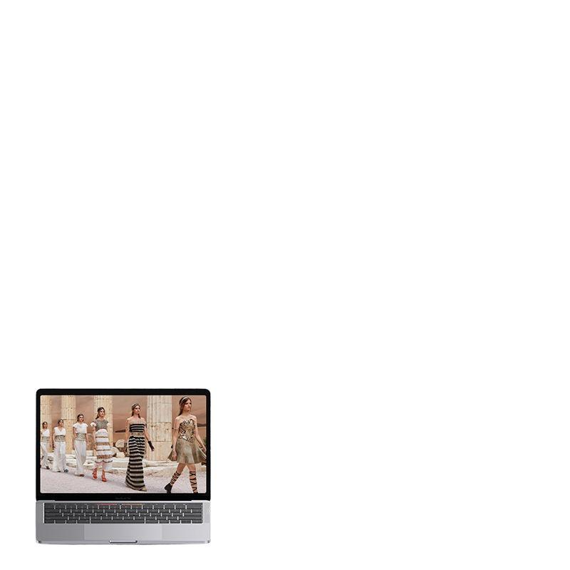 UGREEN USB-C 3.2 Gen 2 Extension Cable (10Gbps, Male To Female)