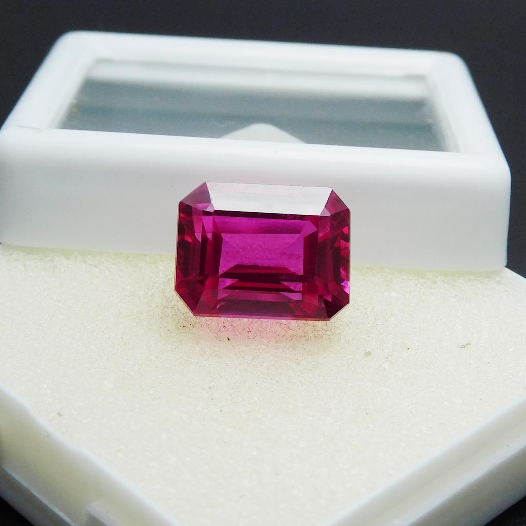 Brilliant Emerald Cut Natural Pink Sapphire 13.15 Ct Loose Gemstone