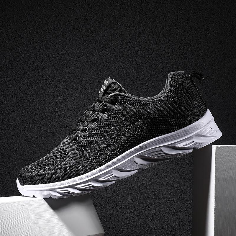 Fashion New Large Size Men's Casual Sports Shoes Fashion Thick Sole Sneakers Mesh Surface Breathable Comfortable Men's Shoes