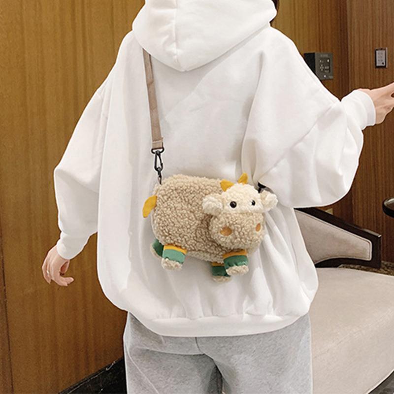 Lovely Cartoon Cow Shape Plush Messenger Bag Kid Designer Bag Cattle Crossbody Bags Small Handbags Coin Bag Purse Women'S Bag