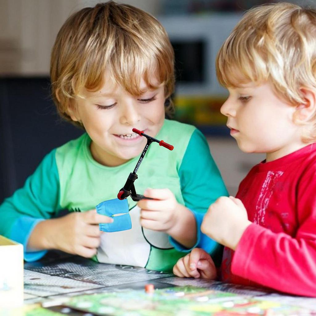 Мини-самокат для пальцев | Мини-скейтборд для пальцев со штанами и обувью