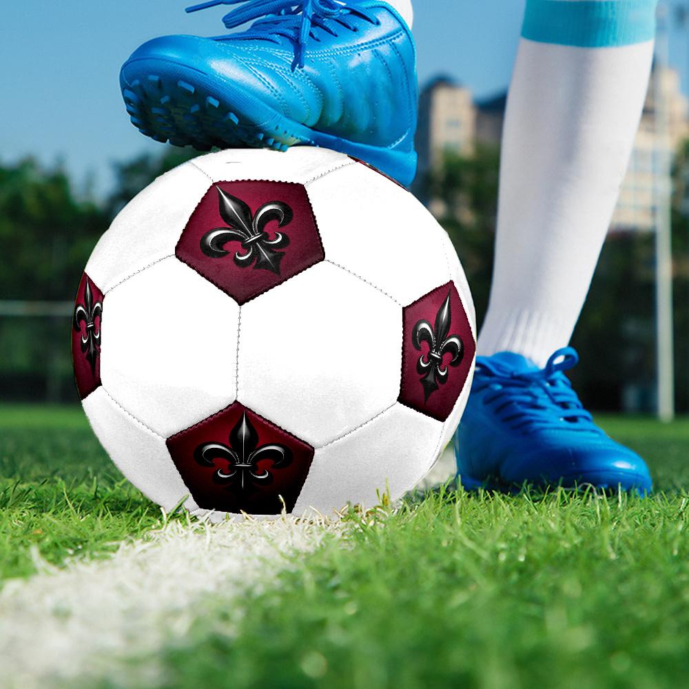 1PC Black Fleurdelis Symbol Soccer Ball Size 5 Football Machine Sewn Indoor/Outdoor Universal Football S56