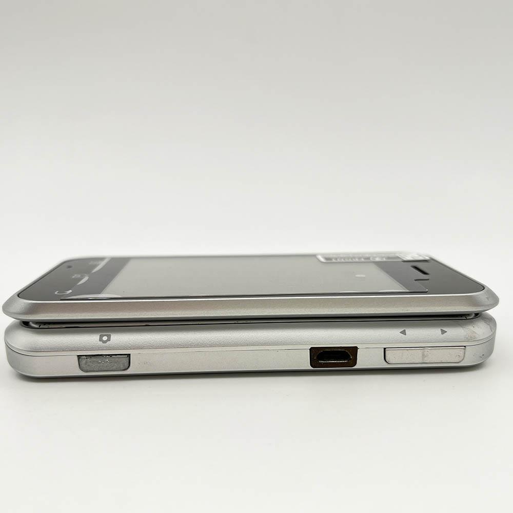 Восстановленный оригинальный мобильный телефон Motorola BACKFLIP Enzo Motus MB300 3G 3,0 дюйма, 1400 мАч