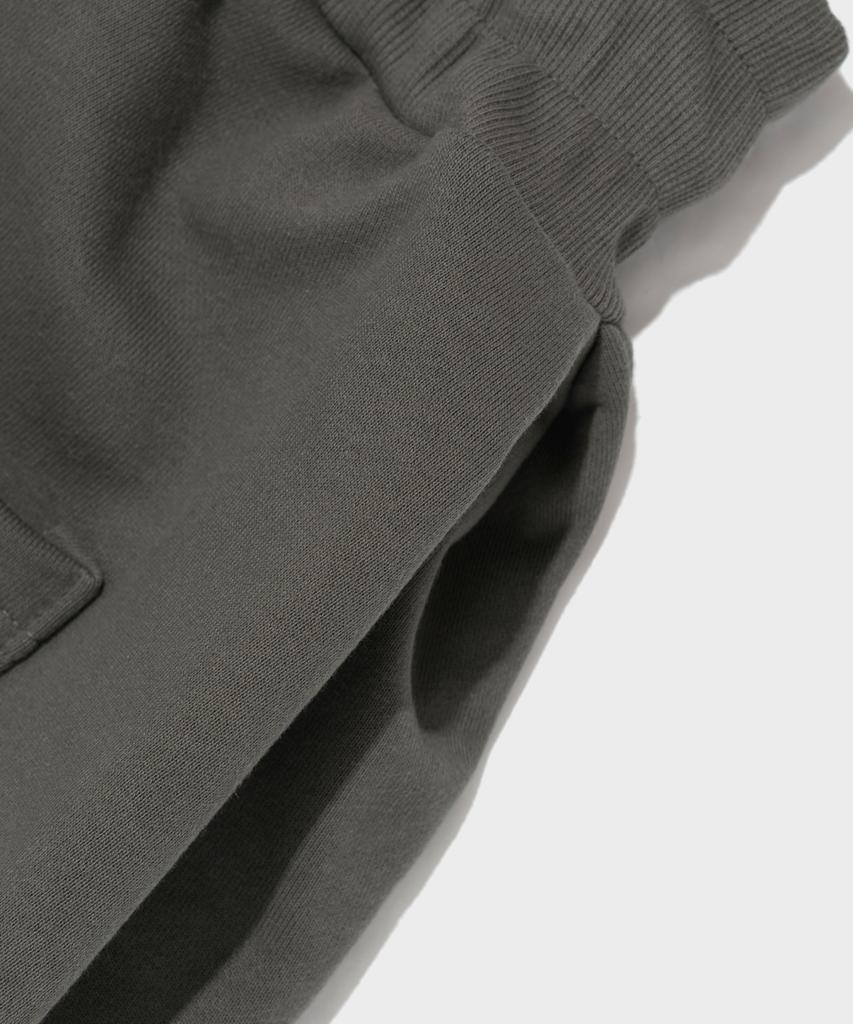 Ader Fits Sweat Bermuda Pants (Khaki)