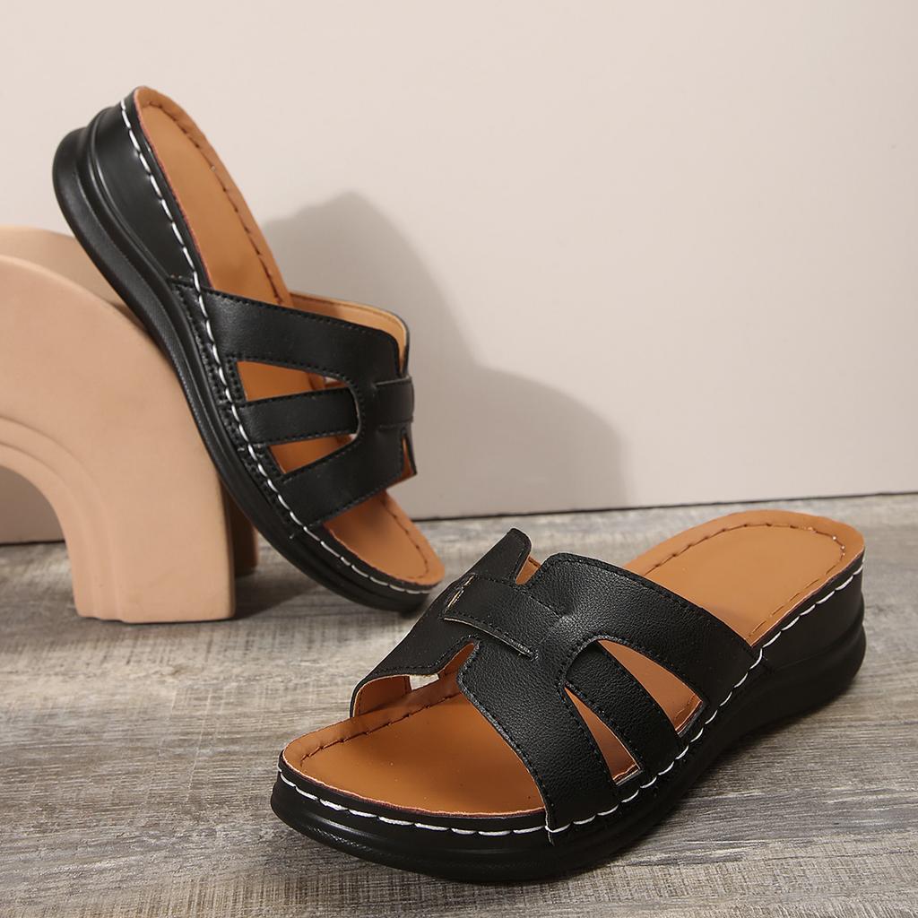 Женские модные женские тапочки на танкетке с толстой подошвой, летние легкие нескользящие повседневные удобные пляжные тапочки на уличной платформе