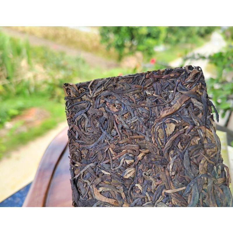 200 г YunNan Pu'er Old Tea Brick Чай Иу Старый сырой чай Выдержанный Pu'er Raw Tea Brick