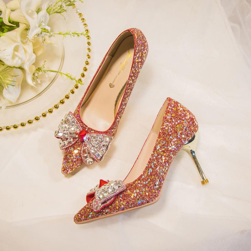 Модные туфли-лодочки Rimocy красного цвета с блестящими пайетками, на тонком каблуке, женские, 2025, модные, с хрустальным бантом, свадебные туфли для вечеринки, женские, блестящие, на высоком каблуке, свадебные туфли