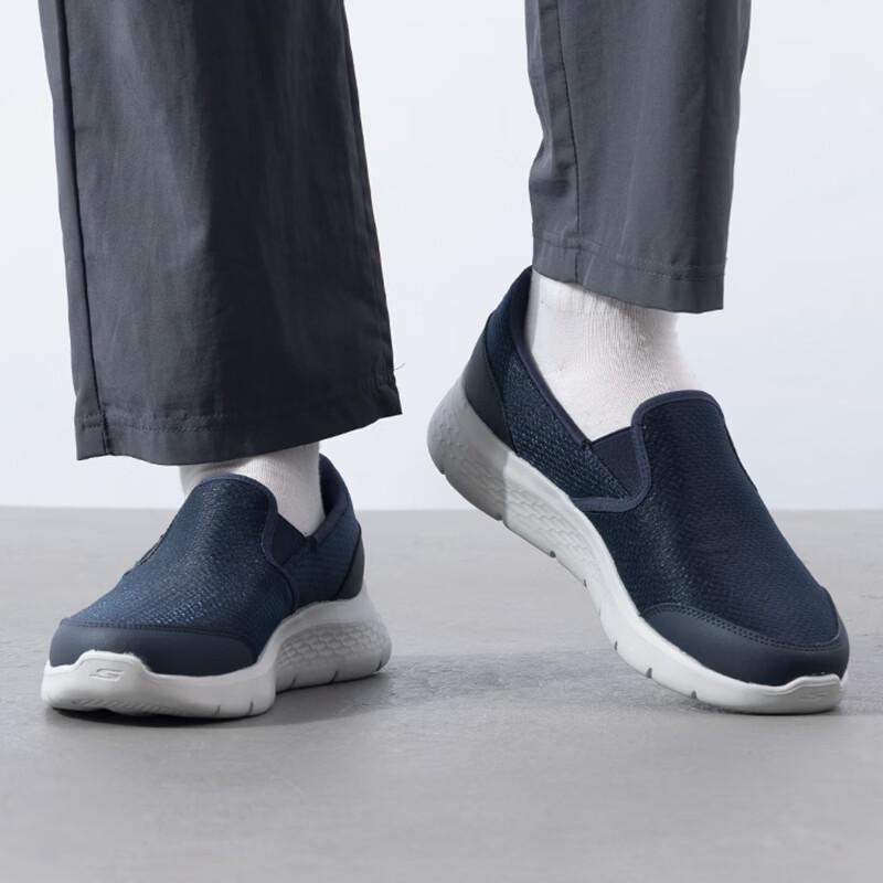 Skechers Мужская повседневная обувь 216323