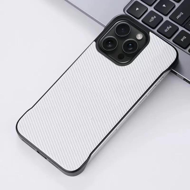 Применимо к чехлу для мобильного телефона iPhone16e 15promax с карбоновой пайкой 15plus безрамочный 14pro с подставкой 13 жесткий чехол