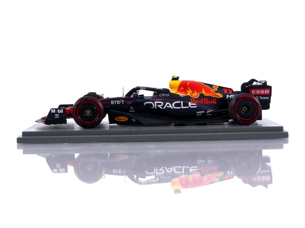 Spark Oracle Red Bull Racing RB18 2022 F1 Гран-при Саудовской Аравии Поул-позиция Перес 1/43 #11 С.