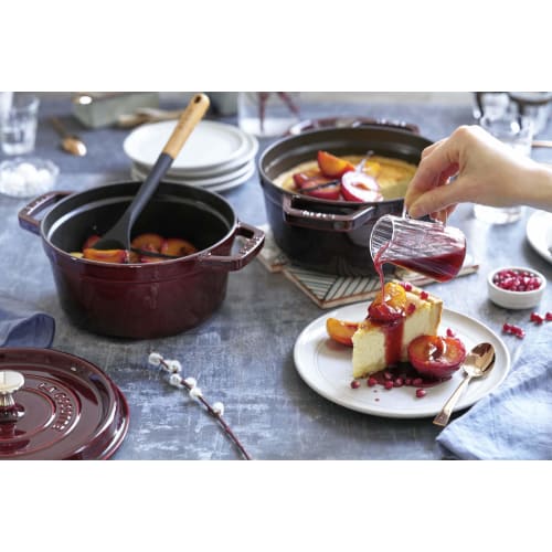 Staub Pico Cocotte Round, Grenadine Red, 22cm, Double-Handled Enamel Pot, Induction Compatible [Official Japanese Product] La Cocotte Round 40509-355