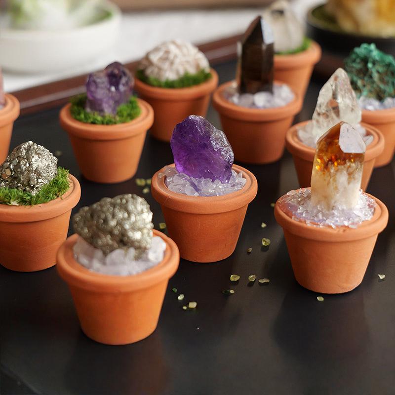 1PC Natural Crystal Stones Set Mini Clay Pot Base Amethyst Quartz Healing Gemstones Potted Plant Style Feng Shui Home Decor