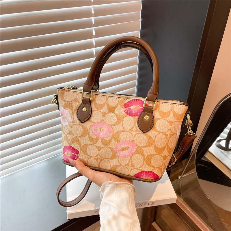 Трендовая женская сумка кроссбоди и тоут на плечо 2025 - Простой принт, текстура ПУ