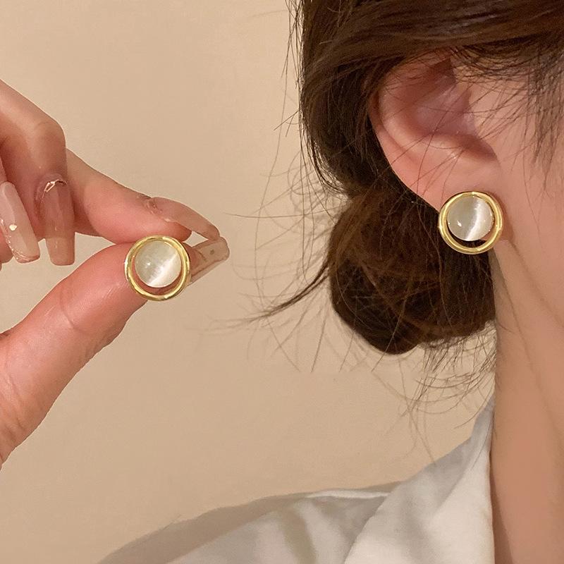 Корейский стиль, клипса для уха без прокола с длинной кисточкой, дизайн с жемчужной бабочкой для женщин - Высококачественная, Крутая мода.