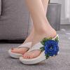 Женские новые школьные шлепанцы, сандалии 2023, модные пляжные шлепанцы с открытым носком и цветочным дизайном, женские тапочки с открытым носком