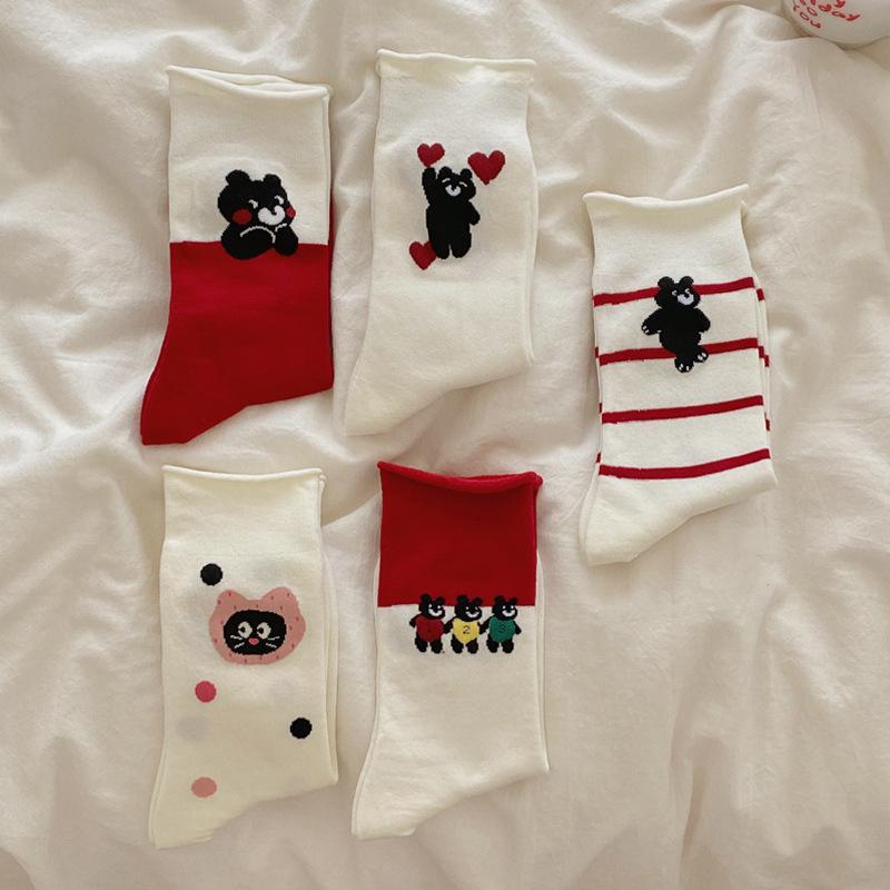 Свернутые носки для женщин, осенние красные и белые носки до середины икры, мультяшные носки-пиле с медведем, полосатые бесшовные носки