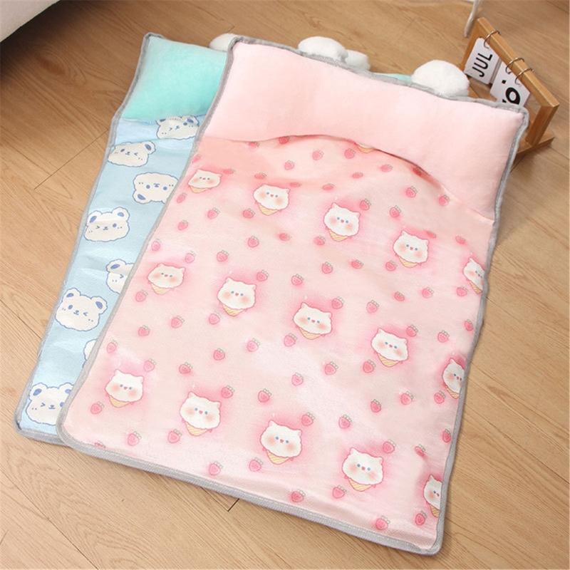 Lovely Pattern Pet Cooling Mat For Small Dog Cats Soft Ice Silk Fabric Bedding Machine Washable Nonslip Design Pet Bed