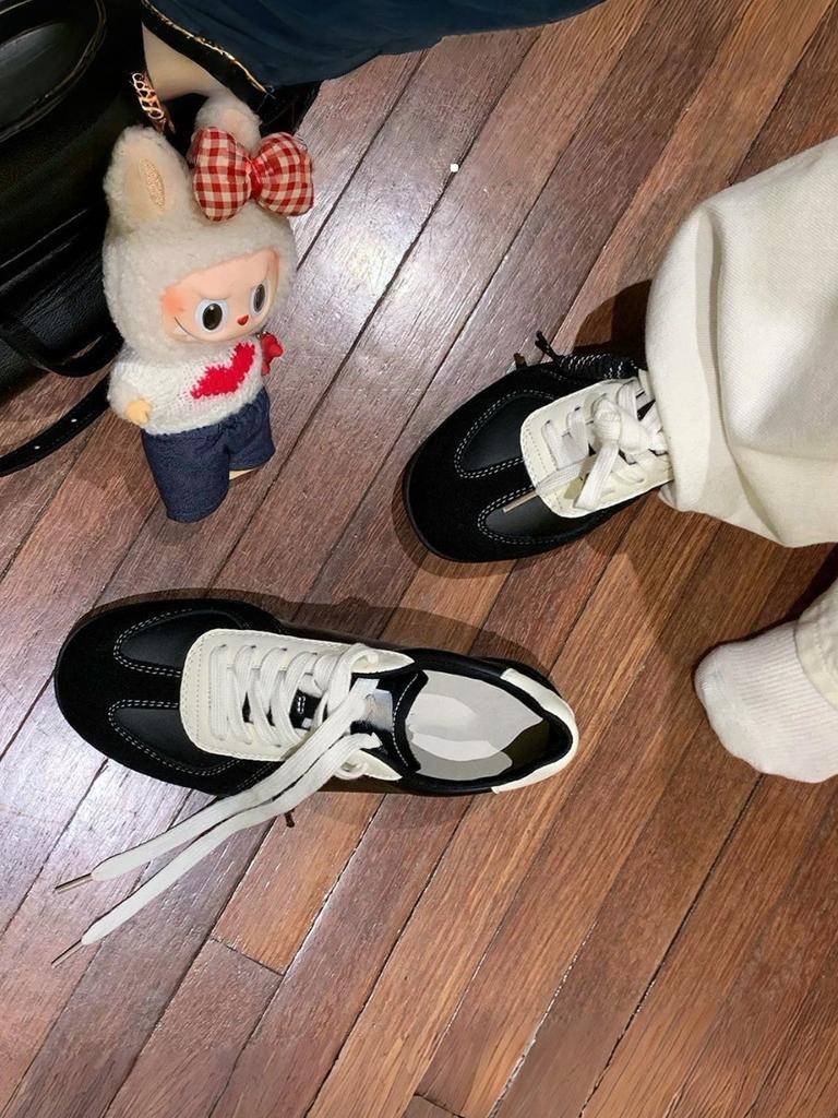 Retro German Training Shoes Women's Autumn 2025 New Fashion Versatile Color Matching Sports Leisure Lightweight Non-slip White Shoes