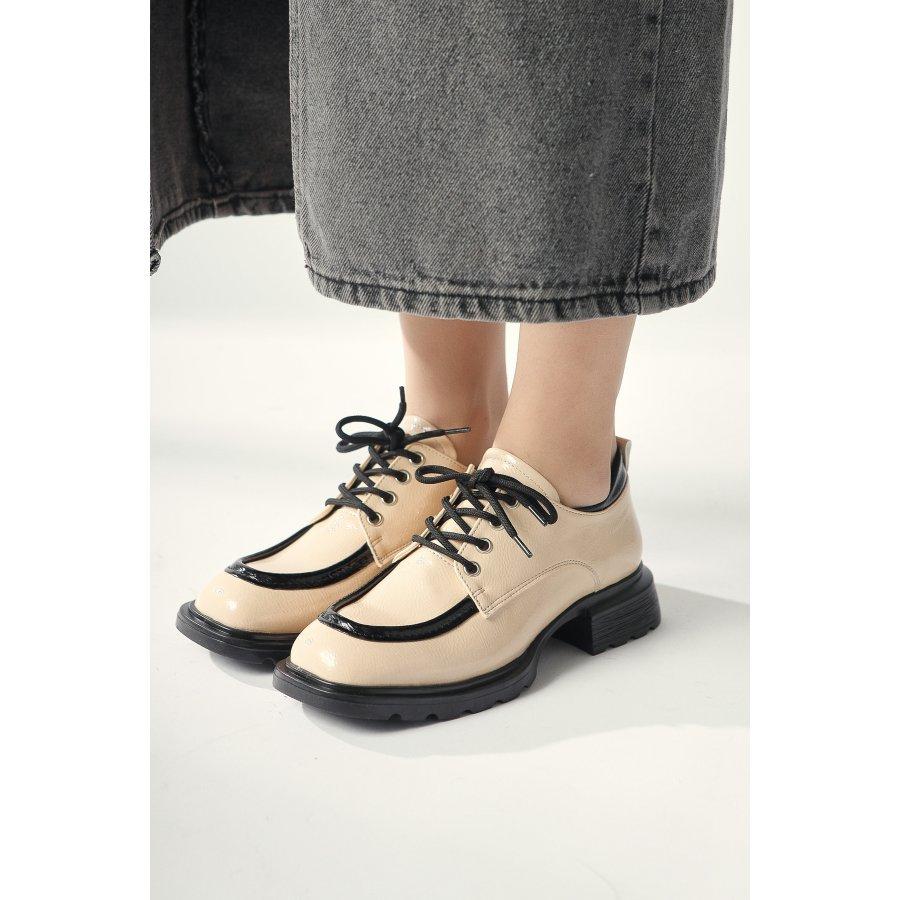 Женская повседневная обувь из искусственной лакированной кожи на толстой подошве, мокасины