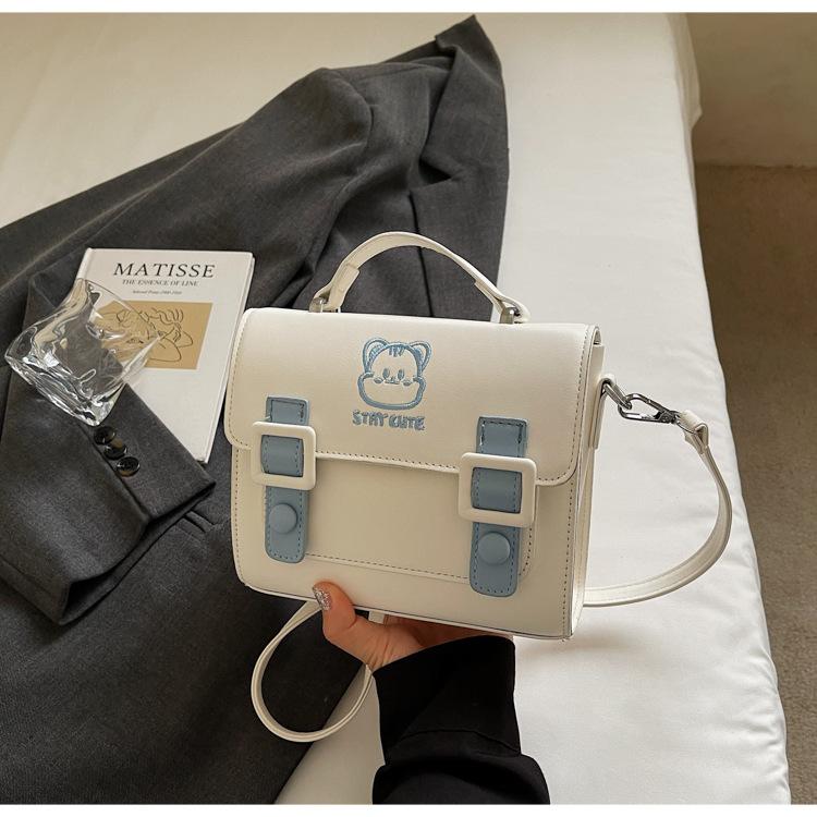 Маленькая сумка женская сумка 2025 новая студенческая для девочек jk униформа сумка-мессенджер японская для девочек универсальная нишевая сумка для девочек