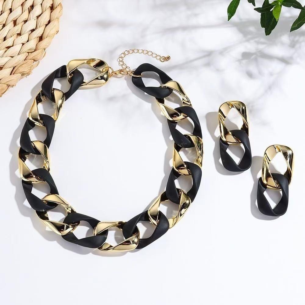 Large Jewelry Set Hollow-out Exaggerated Jewelry Temperament Chain Necklace Earrings Festival