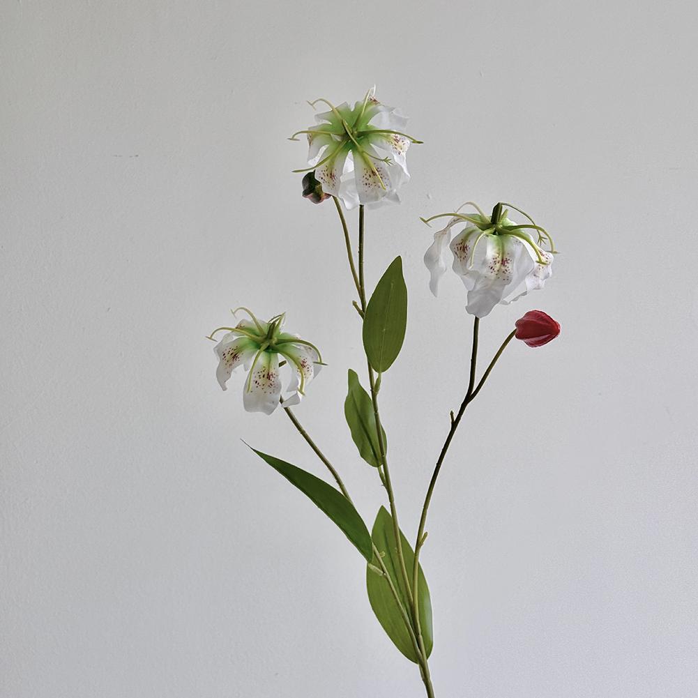 Creative Prop Use Artificial Flower Gloriosa Lily Lifelike Texture
