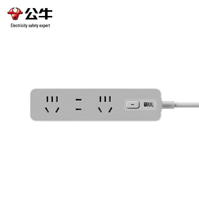 Bull GN-Z1121T 3-Outlet Power Strip with Master Switch CN plug (adapter included)