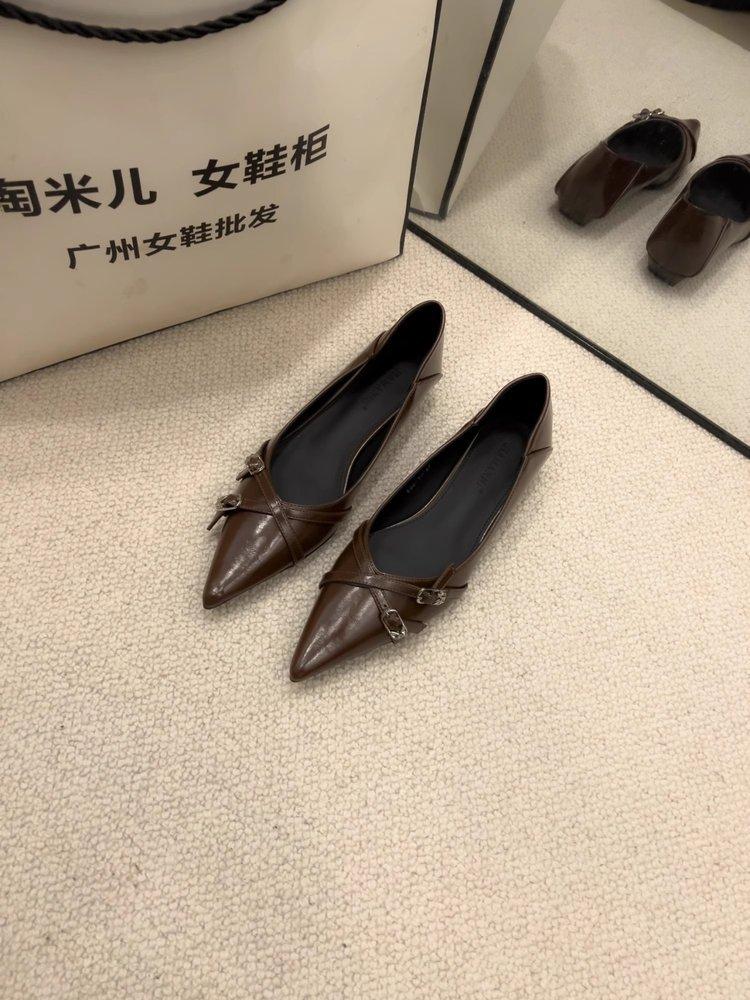 Весна и осень ретро Мэри Джейн неглубокий носок плоская подошва не устают ноги 2025 одиночные туфли женские французские нишевые вечерние туфли мягкие подошвы одиночные туфли