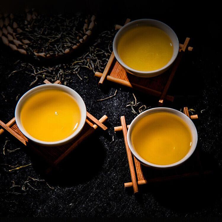 357 г сырого чая пуэр из древнего дерева Иу: Вершина чайного наследия Юньнани