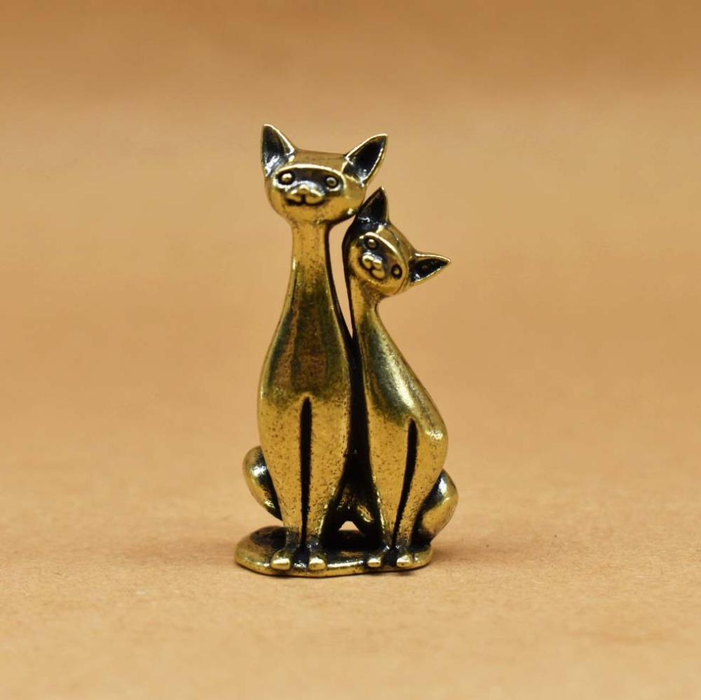 Парная фигурка кошек Винтажная латунная скульптура Художественное произведение Переплетенные любящие кошки Художественное произведение для дома, офиса Статуэтка кошки Домашнее украшение