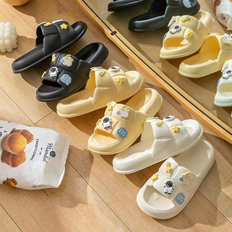 Fashion Slippers Female Wearing Slip Resistant Couples Outside Summer Indoor Student Dormitory Bathing Thick Sole Home Slippers Female