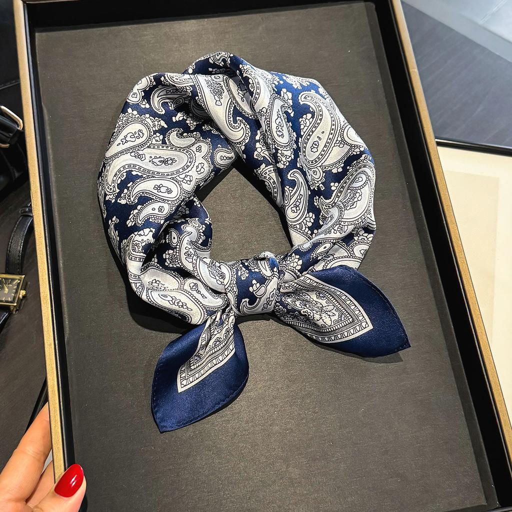 Luxury 100% Mulberry Silk Scarf Women Paisley Print Bandana Shawl Lady Neckerchief Handkerchief Female Decorative Wrap 53cm