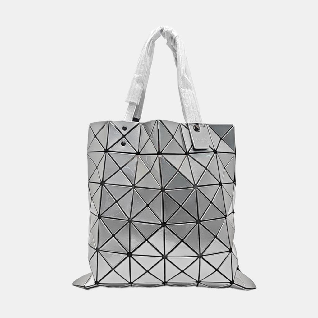 [Pre-Owned] Lucent Silver Special Material Geometric Tote Bag - Very Good #1VBRT7P