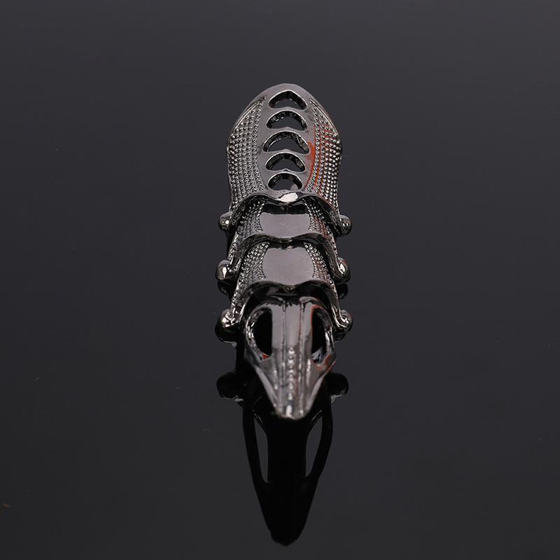 Панк-готический рок, прокрутка, суставная броня, металлическое кольцо на полный палец, золотое