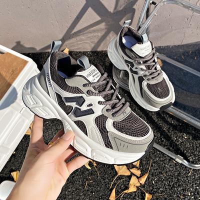 Сетчатые универсальные кроссовки-папы женские повседневные кроссовки 2025 новый летний студенческий легкий тренд дышащие беговые кроссовки