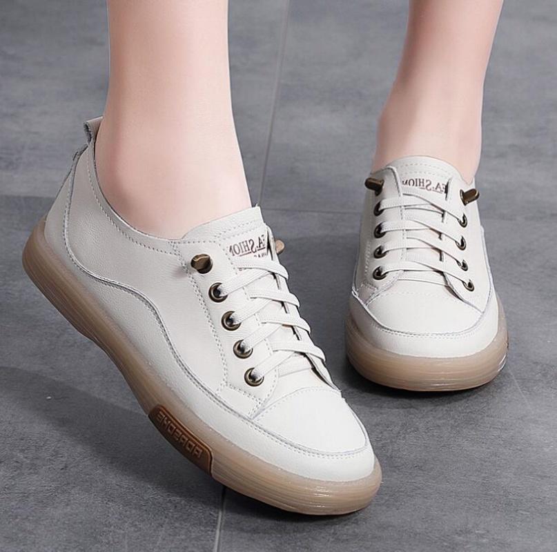Модные осенние женские туфли из натуральной кожи белого цвета, летние кроссовки на плоской подошве, женские кроссовки из вулканизированной кожи черного и белого цвета, повседневные кроссовки 35-40