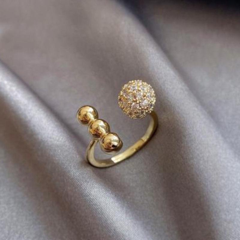 Изысканное геометрическое кольцо: Южнокорейская мода, простые цвета, роскошь, нишевый дизайн для женщин