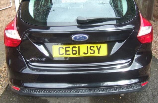 FORD FOCUS MK III - CHROME Tailgate Trim