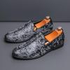 2025 New Men's Shoes Pointed Small Leather Shoes Fashionable Snakeskin Pattern Men's Korean Version Hairstylist Lazy Casual Shoes