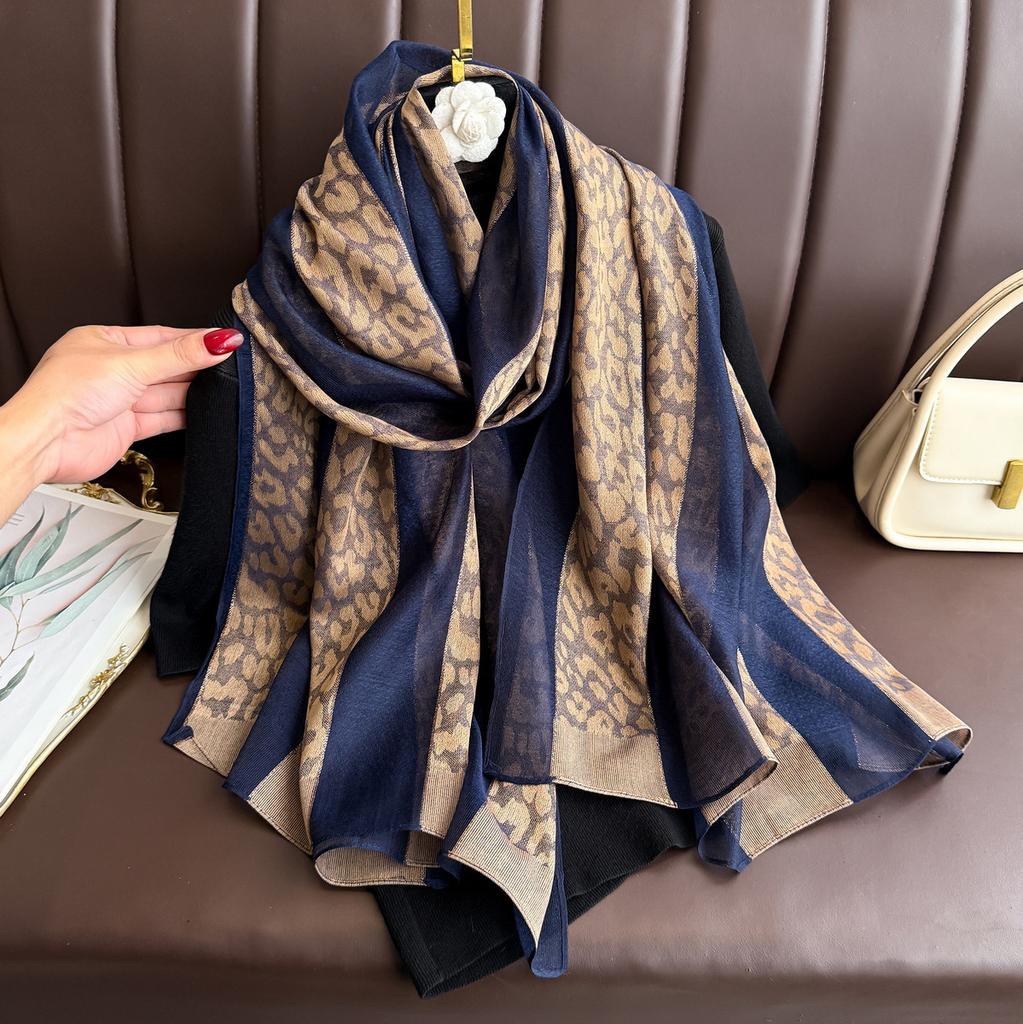 Бренд Женский шелковый шарф Женский полосатый Фуляр Женский Пашмина Шали и накидки Большого размера Шарфы Пляжное полотенце Бандана Мусульманский хиджаб