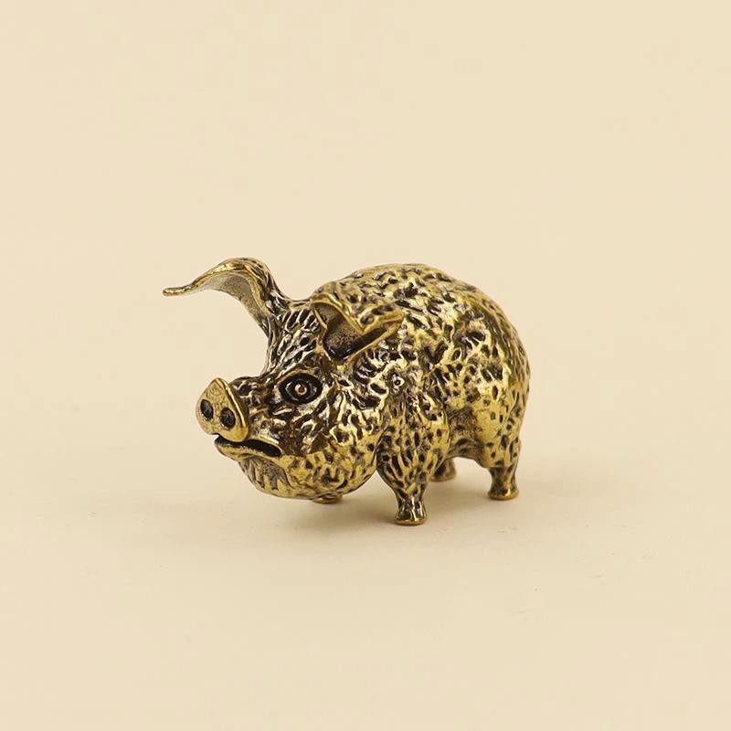 Handcrafted Brass Chinese Zodiac Pig Figurine Retro Lucky Home Ornament Perfect for Lunar New Year Gift Office Decor