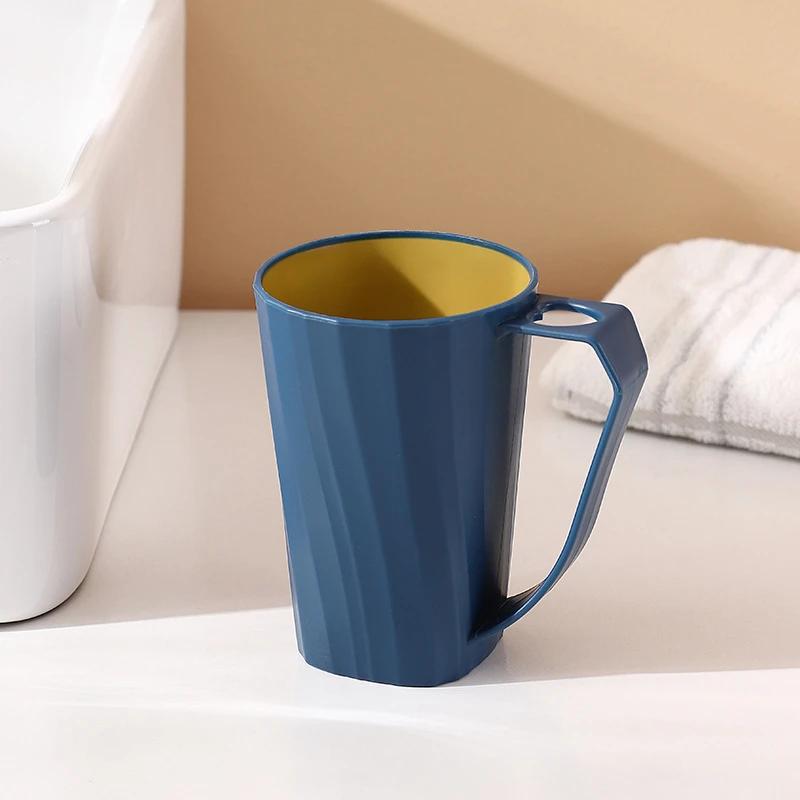 Портативный стакан для полоскания рта с ручкой, держатель для зубной щетки, однотонный двухслойный утолщенный стакан для зубной щетки, простые бытовые стаканчики