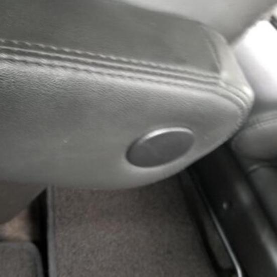 2Pcs Armrest Cap Compact Easy Installation ABS Rear Seat Armrest Cover Cap 15279689 15279690 for GMC Yukon XL 1500 2500 2007-2013